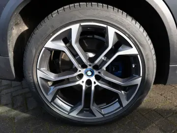 BMW X5 xDrive 45e X-Line PANO AHK HUD 360  LASER LED