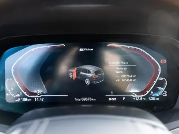 BMW X5 xDrive 45e X-Line PANO AHK HUD 360  LASER LED