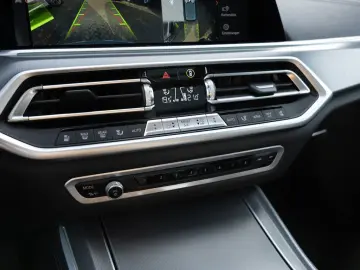 BMW X5 xDrive 45e X-Line PANO AHK HUD 360  LASER LED