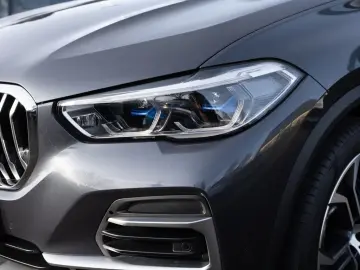 BMW X5 xDrive 45e X-Line PANO AHK HUD 360  LASER LED