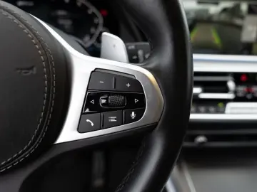 BMW X5 xDrive 45e M-Sport AHK HUD 360  LASER LED ACC