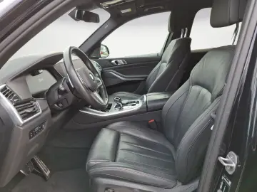 BMW X5 xDrive40i M-Sport  Shadow Gestik Pano Sitzlüf