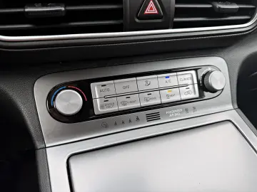 HYUNDAI Kona Electric Long Range Style