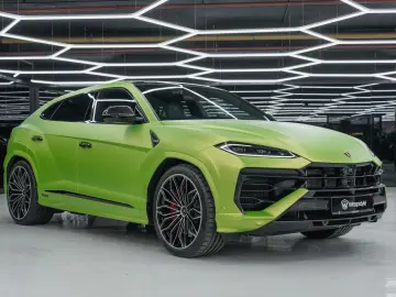 LAMBORGHINI Urus SE HYBRID MASSAGE FULL