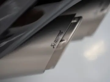 LAMBORGHINI Urus SE HYBRID MASSAGE FULL