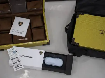 LAMBORGHINI Urus SE HYBRID MASSAGE FULL