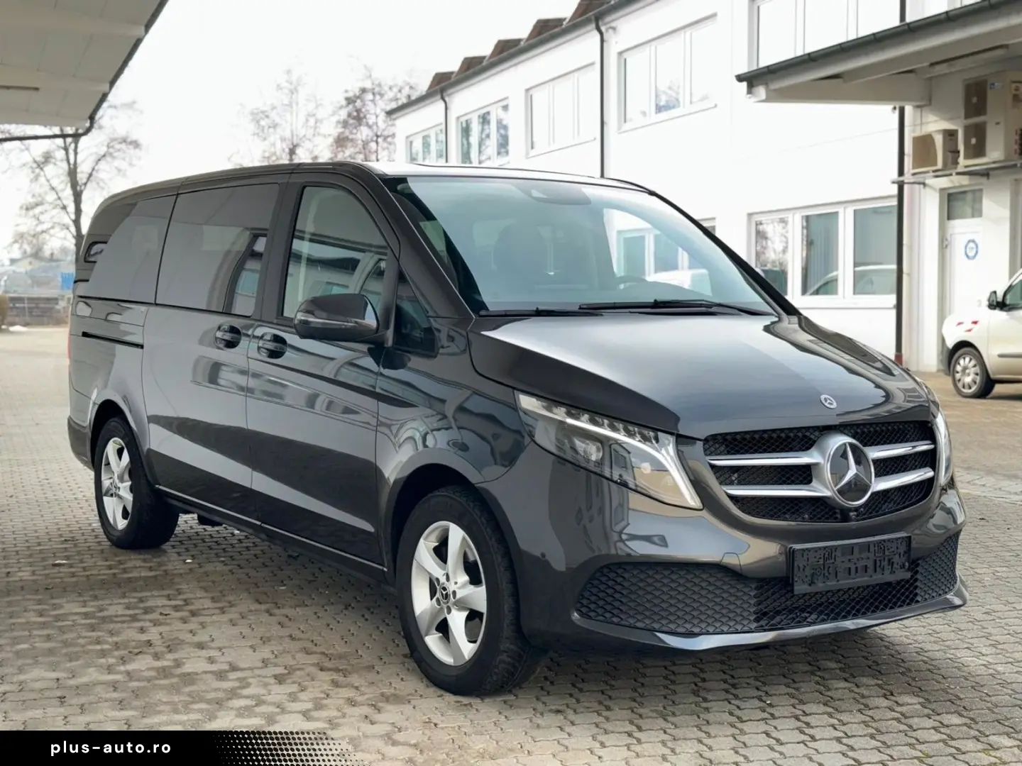 MERCEDES-BENZ V 220d AVANTGARDE 4MATIC Lang MBUX EL.&hellip;