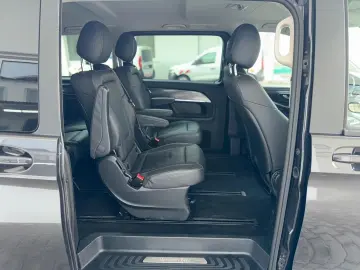 MERCEDES-BENZ V 220d AVANTGARDE 4MATIC Lang MBUX EL.&hellip;