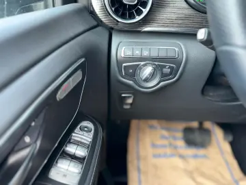 MERCEDES-BENZ V 220d AVANTGARDE 4MATIC Lang MBUX EL.&hellip;