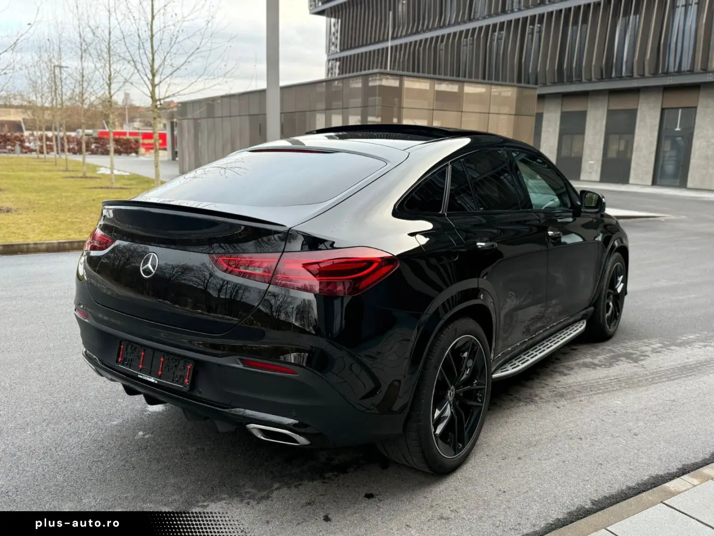 MERCEDES-BENZ GLE 450d 4M Coupe AMG PANO LUFT HUD BURM NIGHT
