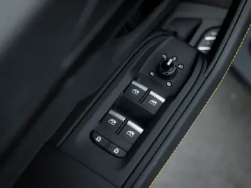 LAMBORGHINI Urus SE MY25   Carbon I Full Xpel