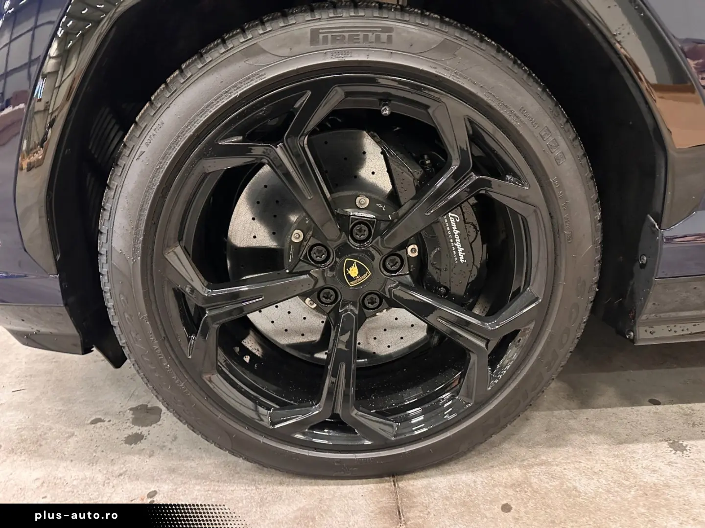 LAMBORGHINI Urus SE AD PERSONAM XPEL PANO B&O