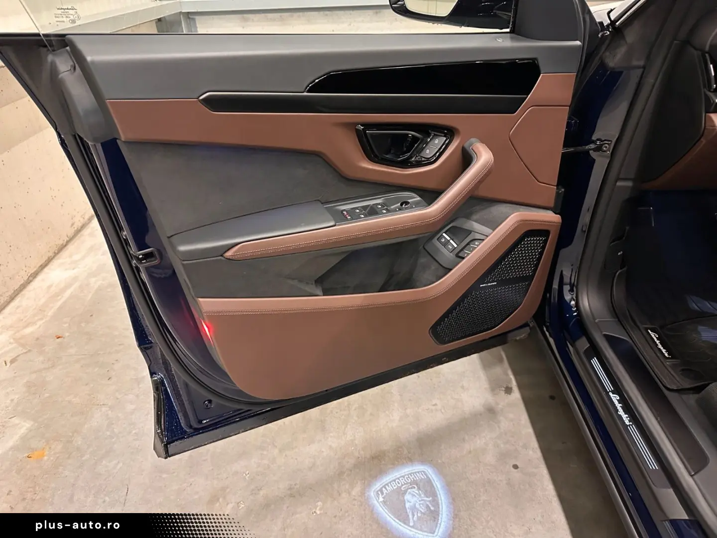 LAMBORGHINI Urus SE AD PERSONAM XPEL PANO B&O