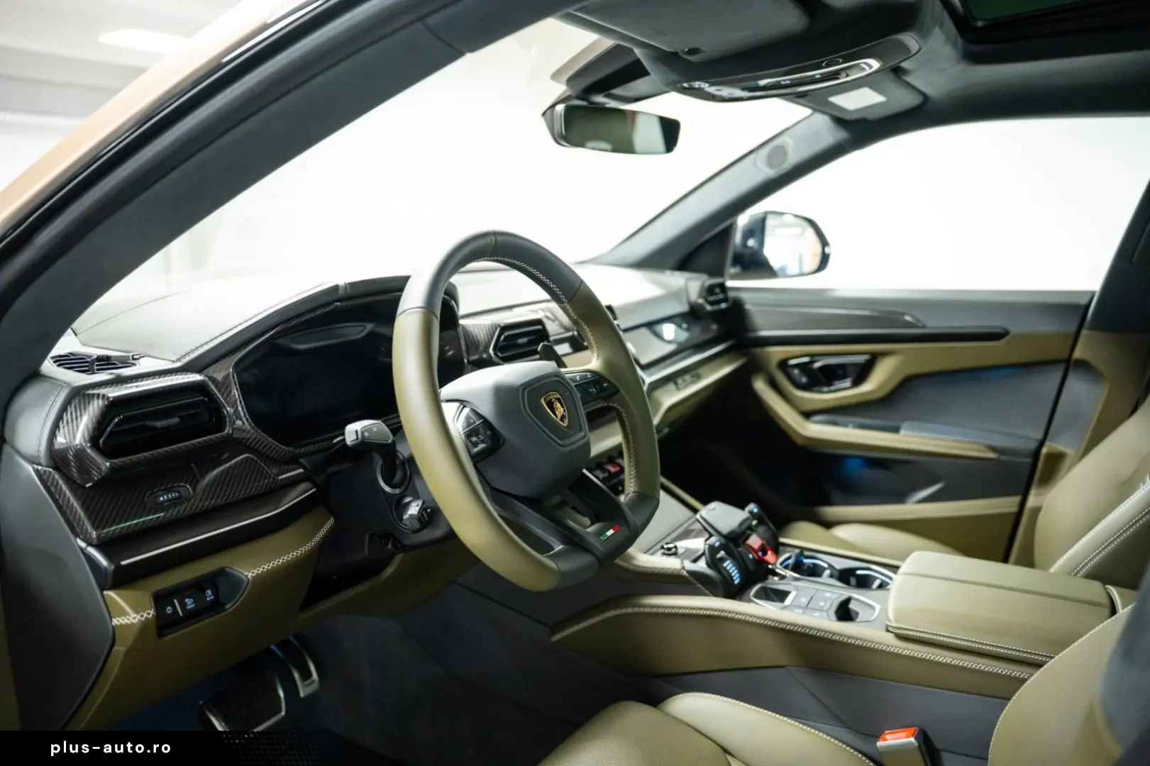 LAMBORGHINI Urus 4.0 V8 PHEV SE