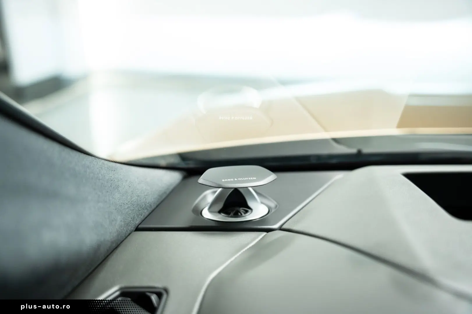 LAMBORGHINI Urus 4.0 V8 PHEV SE