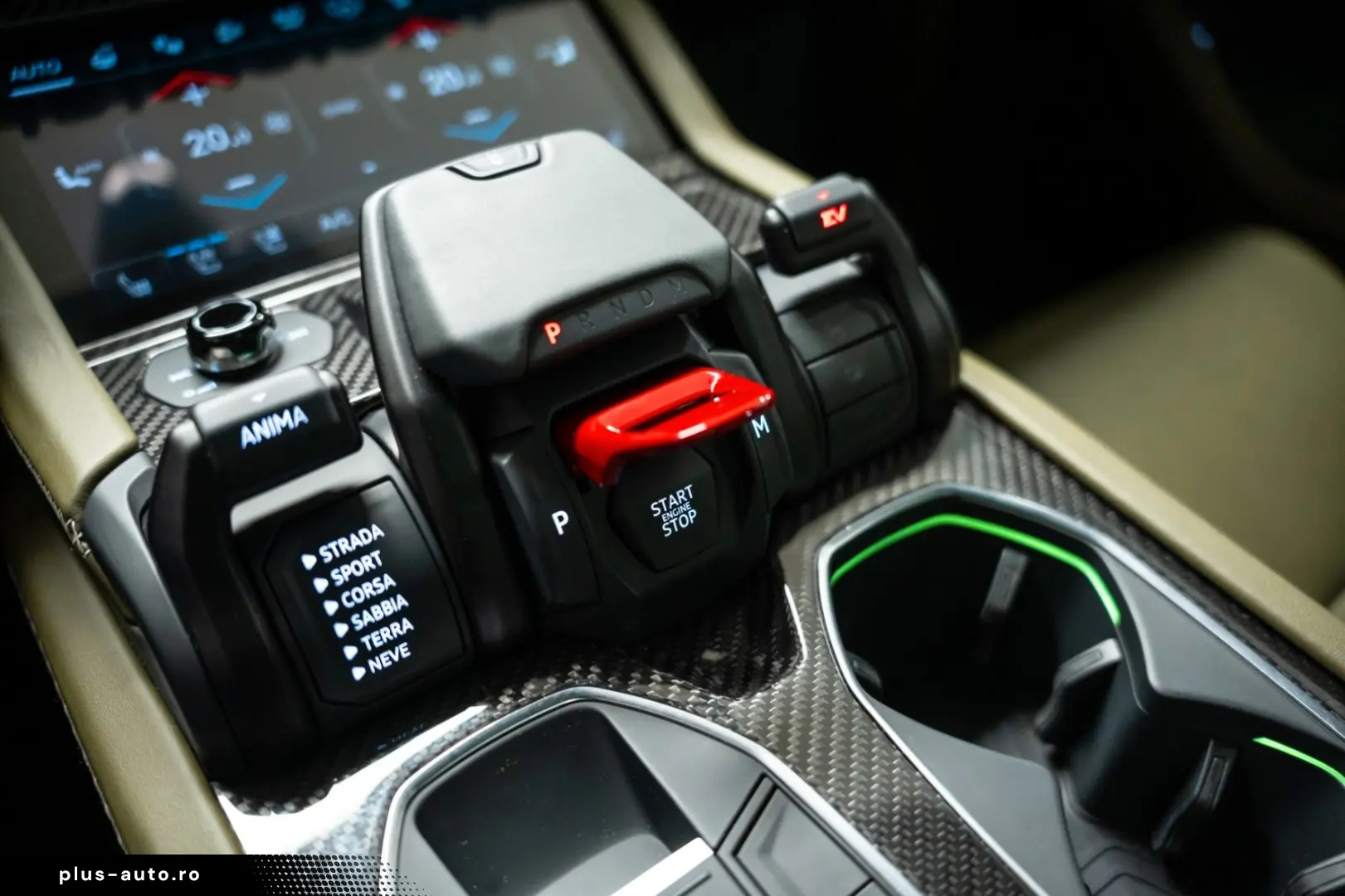 LAMBORGHINI Urus 4.0 V8 PHEV SE