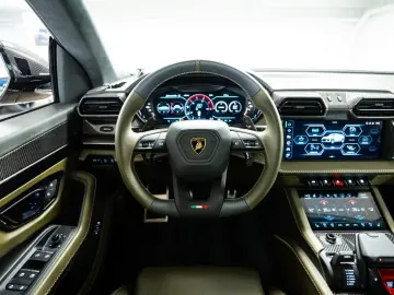 LAMBORGHINI Urus 4.0 V8 PHEV SE