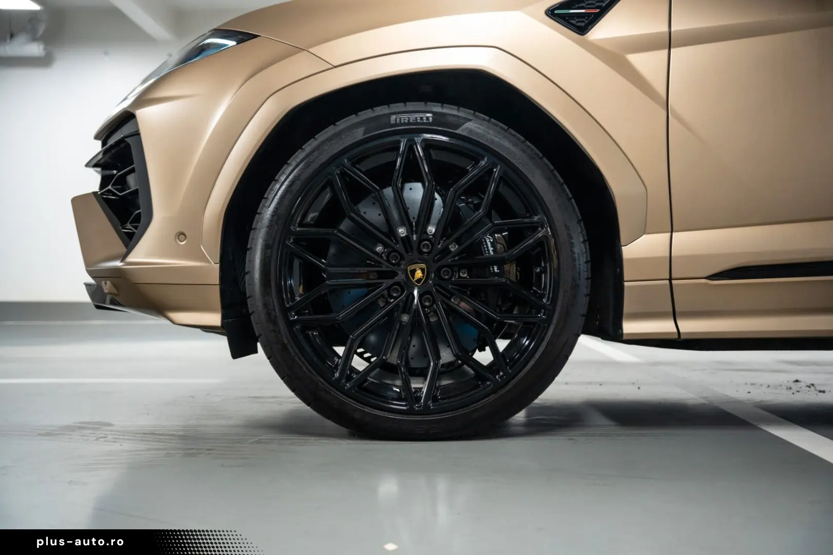 LAMBORGHINI Urus 4.0 V8 PHEV SE