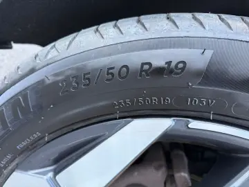 HYUNDAI Tucson 1.6 Hybrid 4WD Autmatik Navi LED AWD DAB