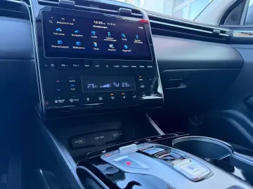 HYUNDAI Tucson 1.6 Hybrid 4WD Autmatik Navi LED AWD DAB