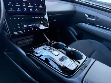 HYUNDAI Tucson 1.6 Hybrid 4WD Autmatik Navi LED AWD DAB