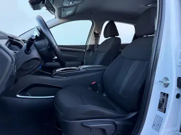 HYUNDAI Tucson 1.6 Hybrid 4WD Autmatik Navi LED AWD DAB