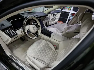 Mercedes-Benz S 500