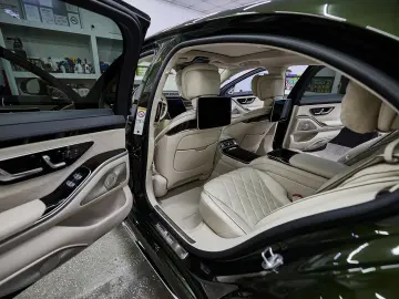 Mercedes-Benz S 500