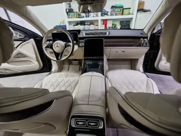 Mercedes-Benz S 500