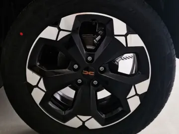 DACIA DUSTER 1.8 HEV 155 Extreme