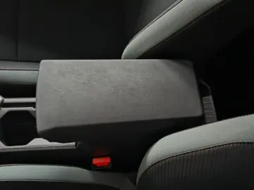 DACIA DUSTER 1.8 HEV 155 Extreme