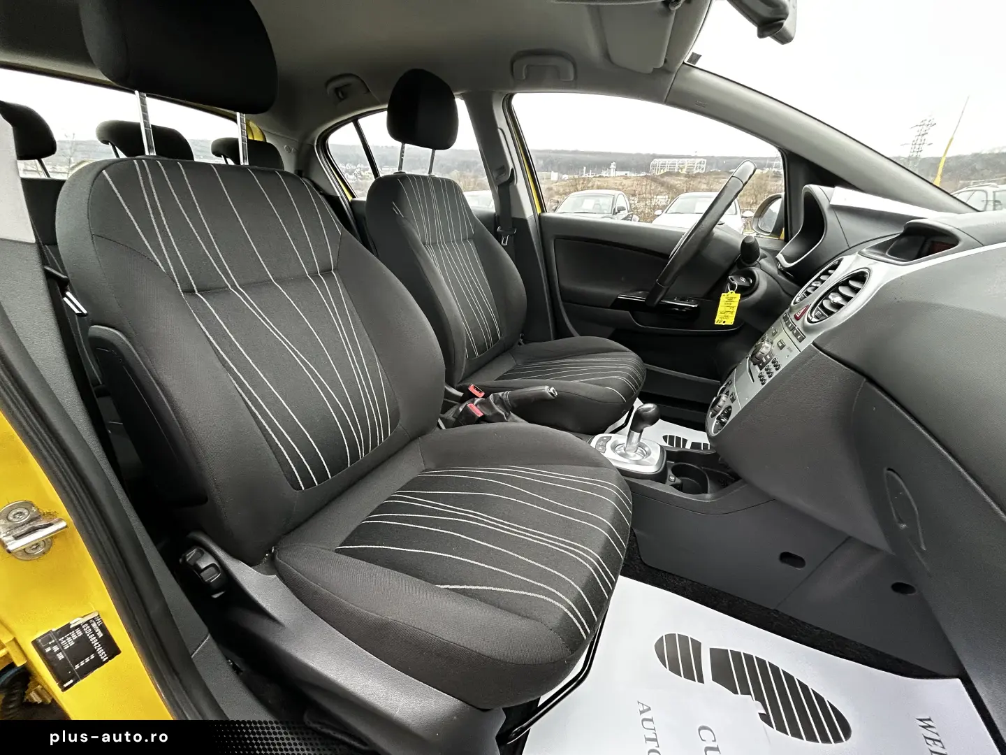 Opel Corsa 1.2  Edition  Automatic