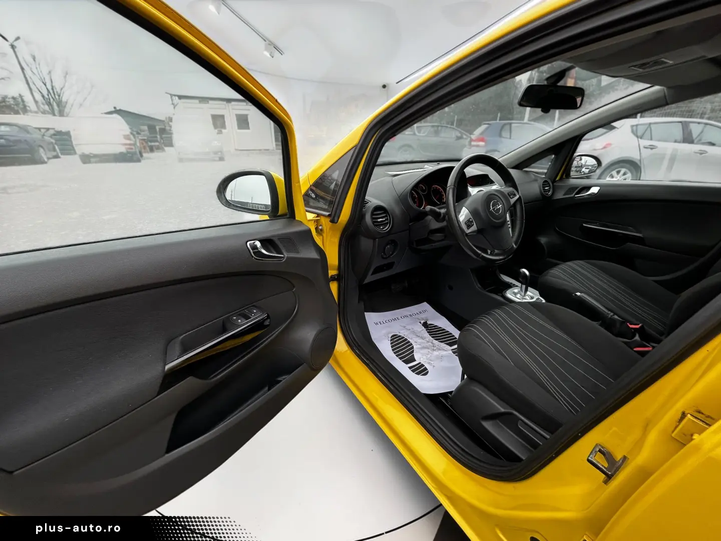 Opel Corsa 1.2  Edition  Automatic