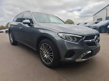 MERCEDES-BENZ GLC 200 NEUES MODEL ADVANCED  PANORAMA