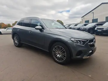 MERCEDES-BENZ GLC 200 NEUES MODEL ADVANCED  PANORAMA