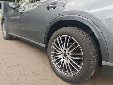 MERCEDES-BENZ GLC 200 NEUES MODEL ADVANCED  PANORAMA