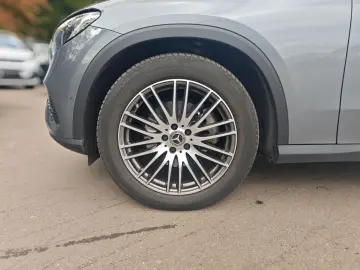 MERCEDES-BENZ GLC 200 NEUES MODEL ADVANCED  PANORAMA