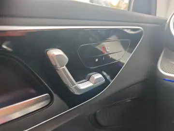 MERCEDES-BENZ GLC 200 NEUES MODEL ADVANCED  PANORAMA