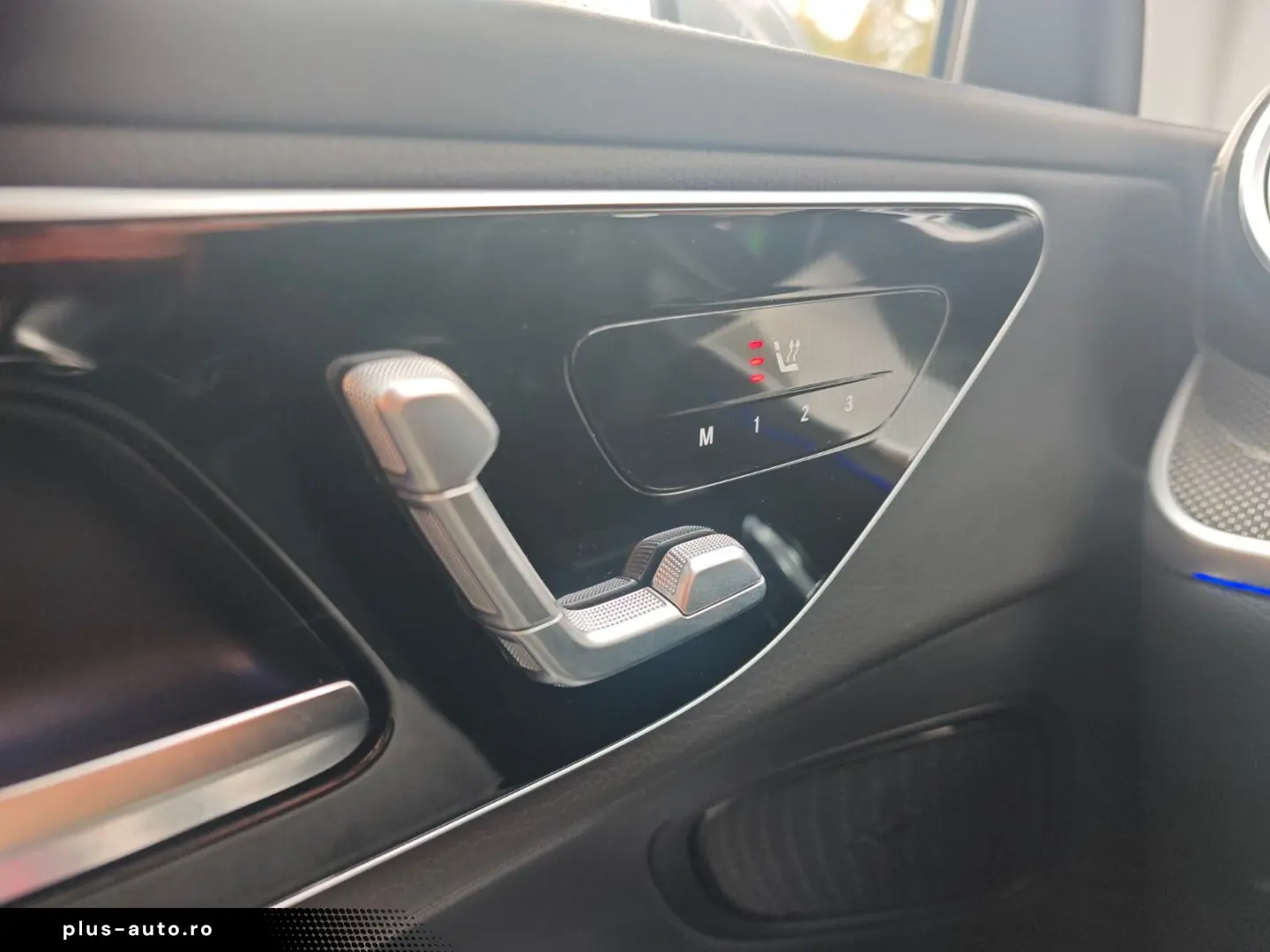 MERCEDES-BENZ GLC 200 NEUES MODEL ADVANCED  PANORAMA