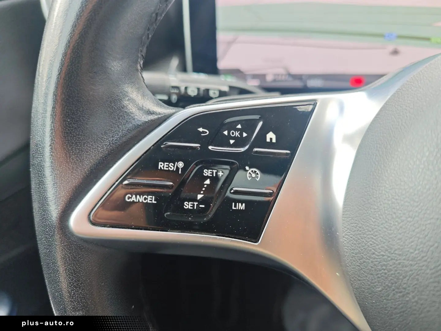 MERCEDES-BENZ GLC 200 NEUES MODEL ADVANCED  PANORAMA