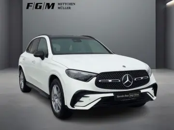 MERCEDES-BENZ GLC 200 4M AMG Line DigiLight KeyGo S-Dach TWA