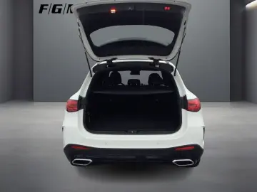 MERCEDES-BENZ GLC 200 4M AMG Line DigiLight KeyGo S-Dach TWA