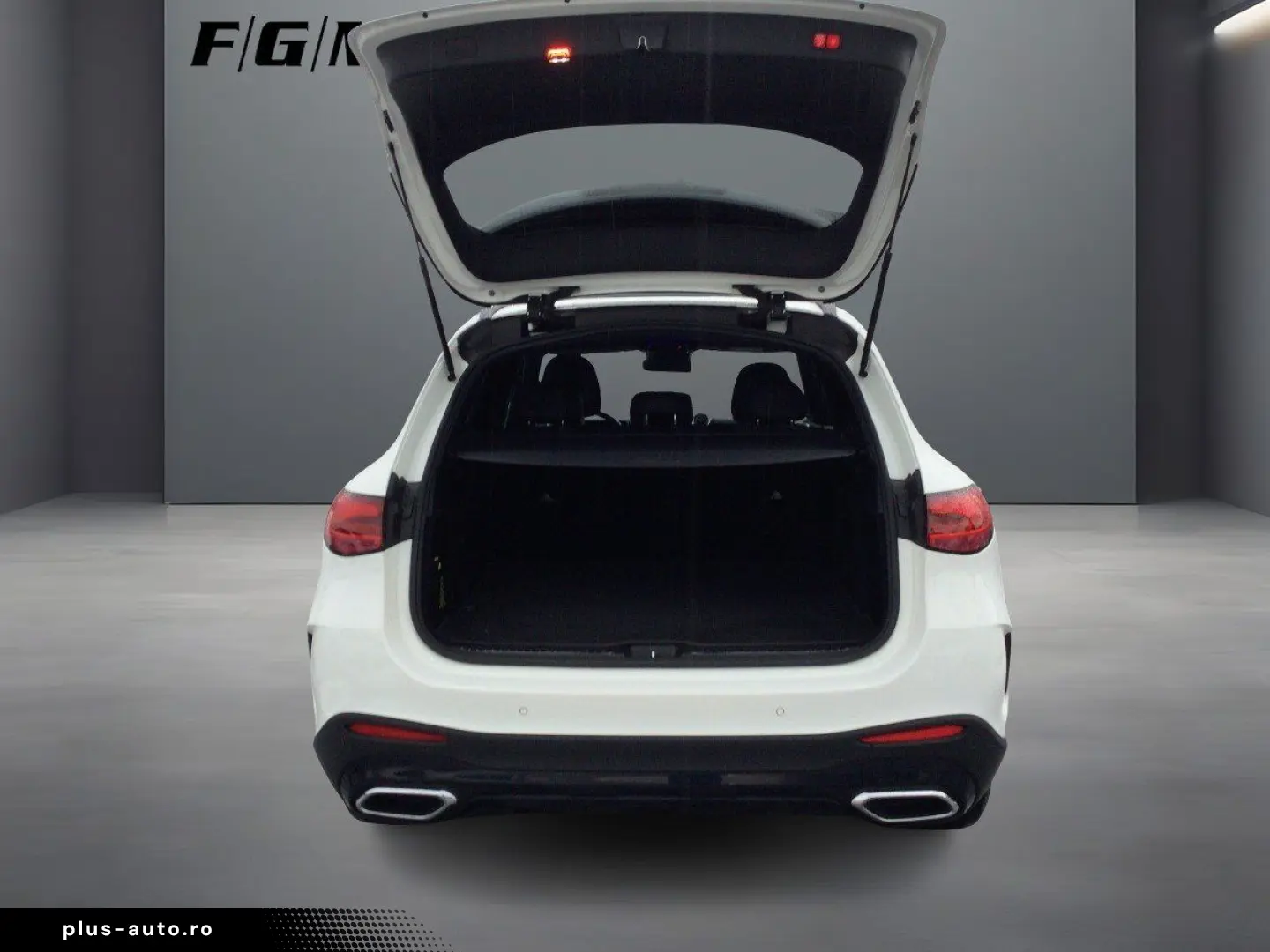 MERCEDES-BENZ GLC 200 4M AMG Line DigiLight KeyGo S-Dach TWA