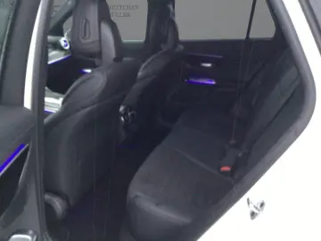 MERCEDES-BENZ GLC 200 4M AMG Line DigiLight KeyGo S-Dach TWA