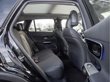 MERCEDES-BENZ GLC 200 4M Avantgarde Advanced  LED Pa&hellip;