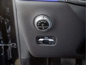 MERCEDES-BENZ GLC 200 4M Avantgarde Advanced  LED Pa&hellip;