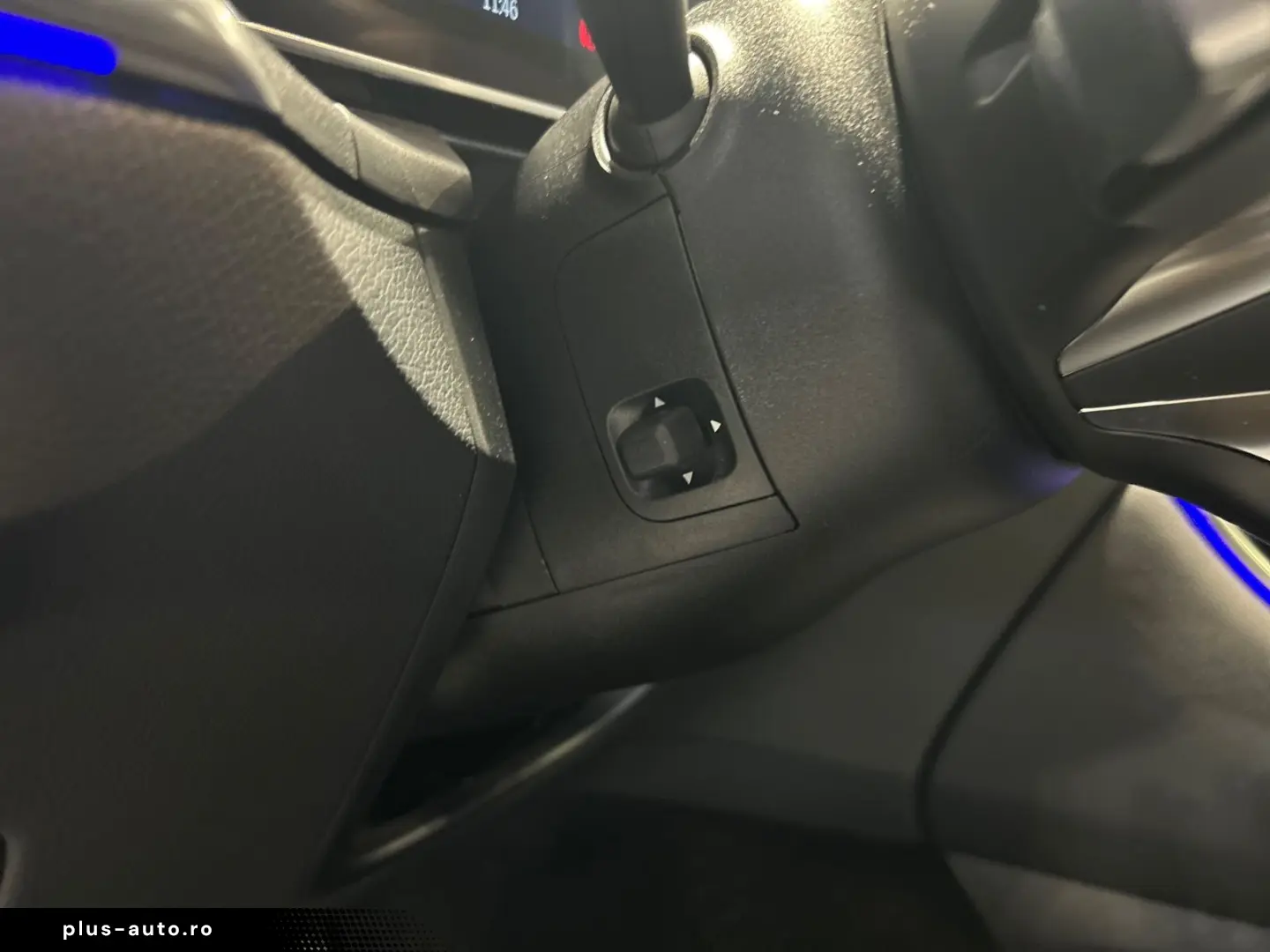 MERCEDES-BENZ GLC 300 4M AMG Night -Airmatic-HUD-Pano-Memory