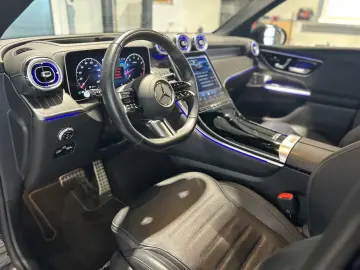 MERCEDES-BENZ GLC 300 4M AMG Night -Airmatic-HUD-Pano-Memory