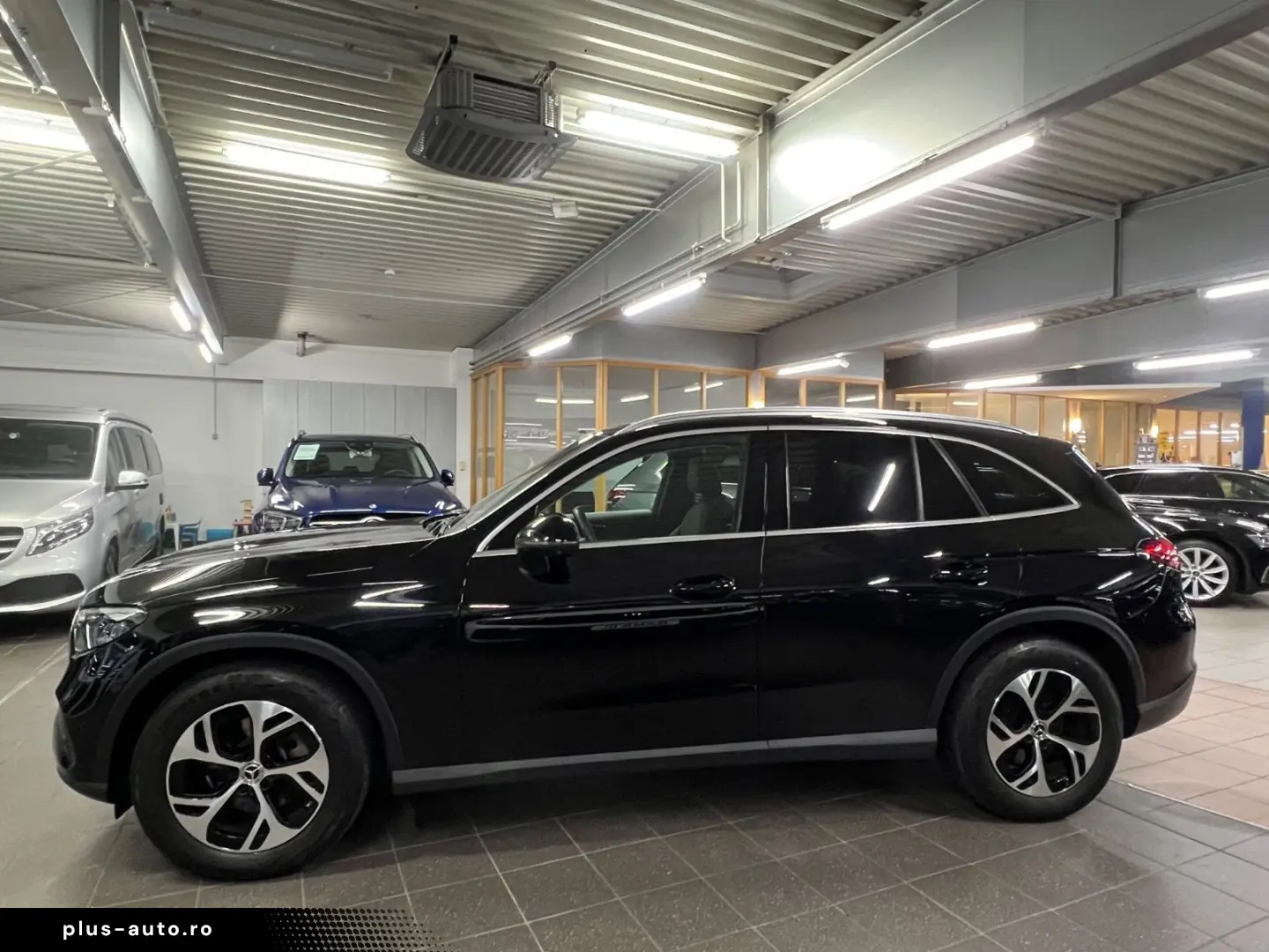 MERCEDES-BENZ GLC 220d 4M 2x Avantgarde Burmester AH&hellip;