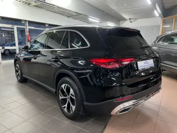 MERCEDES-BENZ GLC 220d 4M 2x Avantgarde Burmester AH&hellip;